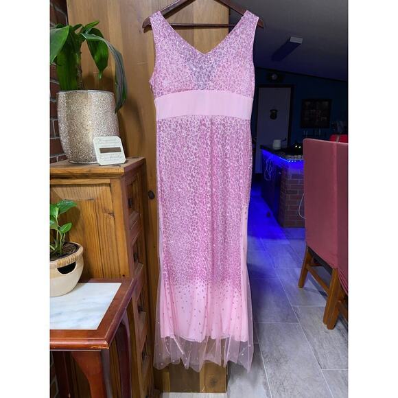 Barbie Pink Prom Dress Sparkly sleeveless Long. Size Large - Picture 5 of 5